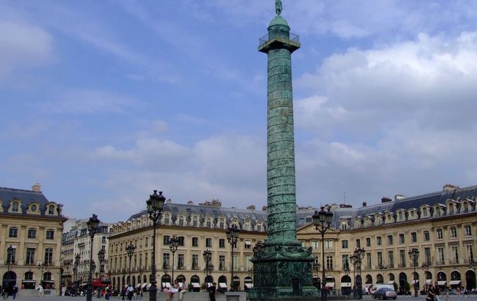 Paris around Architectural Landmarks1